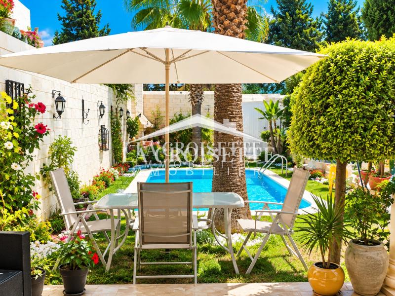 Villa S+4 avec piscine à La Soukra